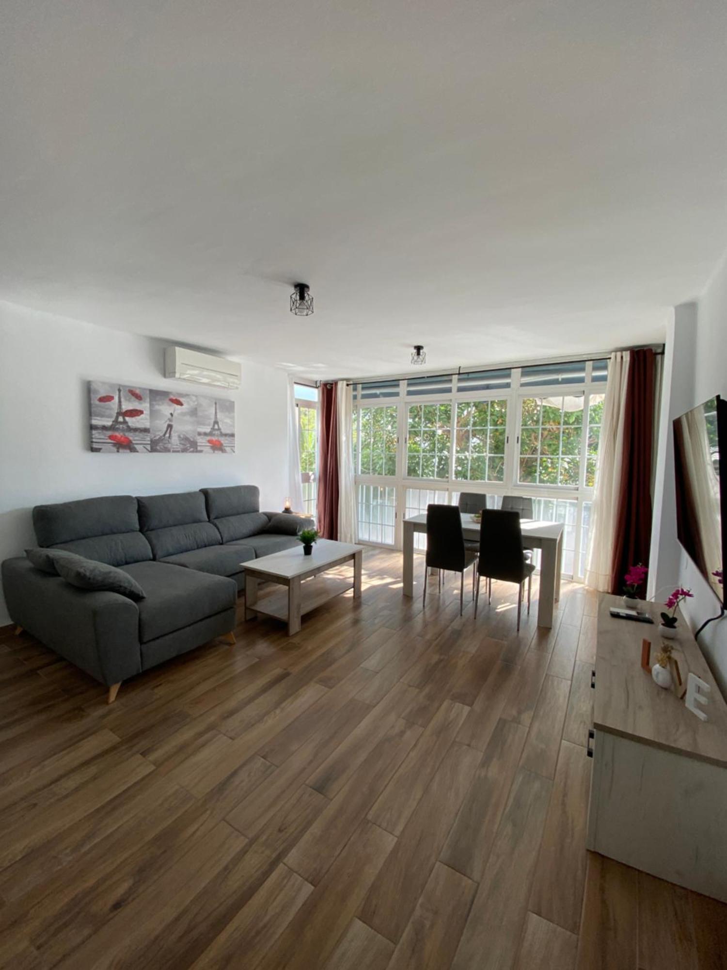 Shr042 Centrico Apartamento De Tres Habitaciones Nerja Kültér fotó