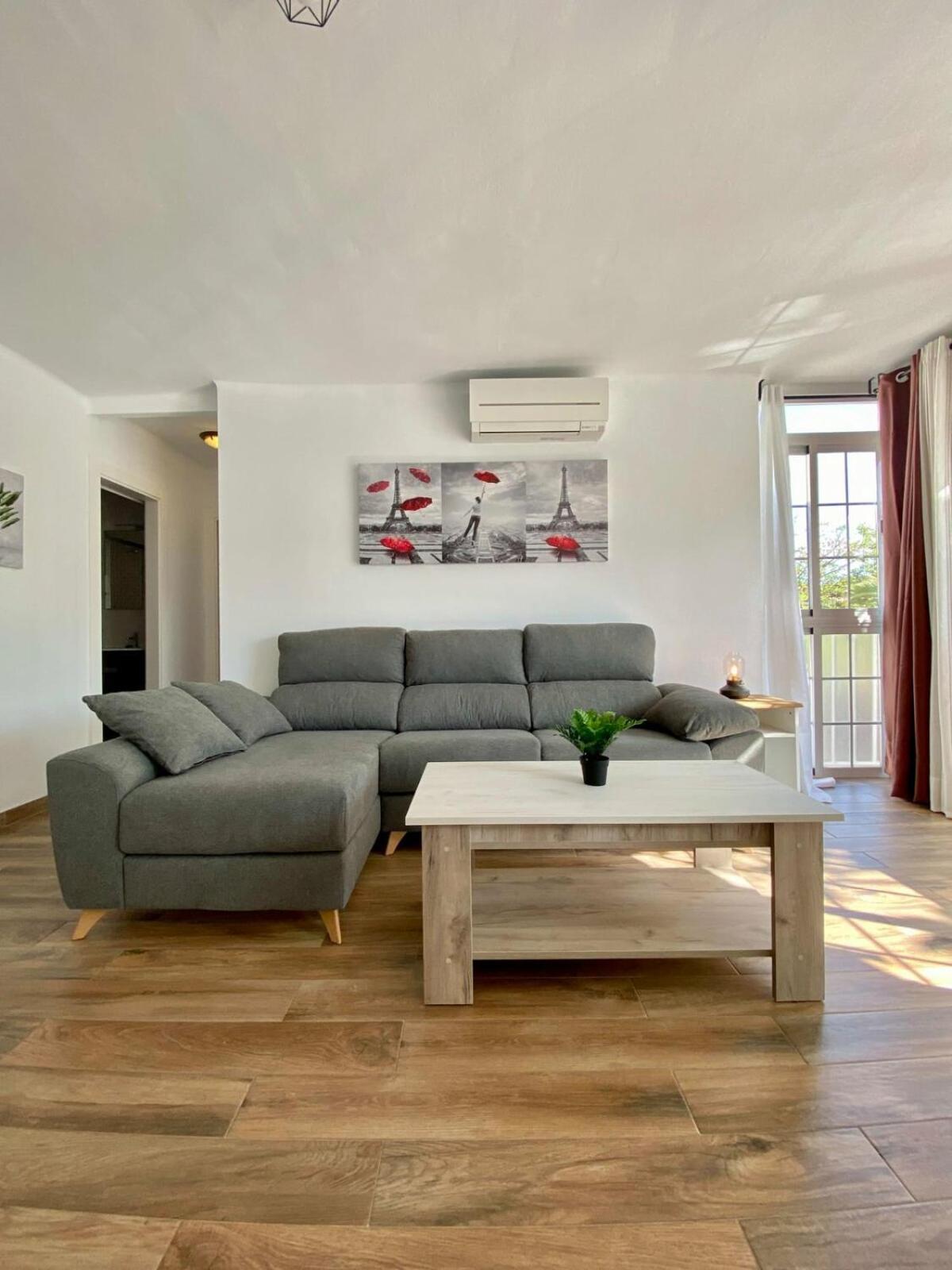 Shr042 Centrico Apartamento De Tres Habitaciones Nerja Kültér fotó