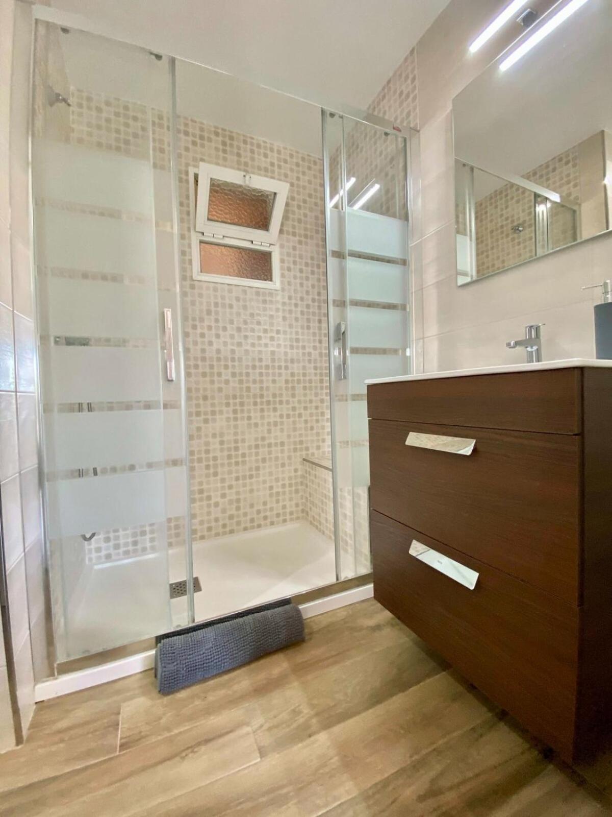 Shr042 Centrico Apartamento De Tres Habitaciones Nerja Kültér fotó