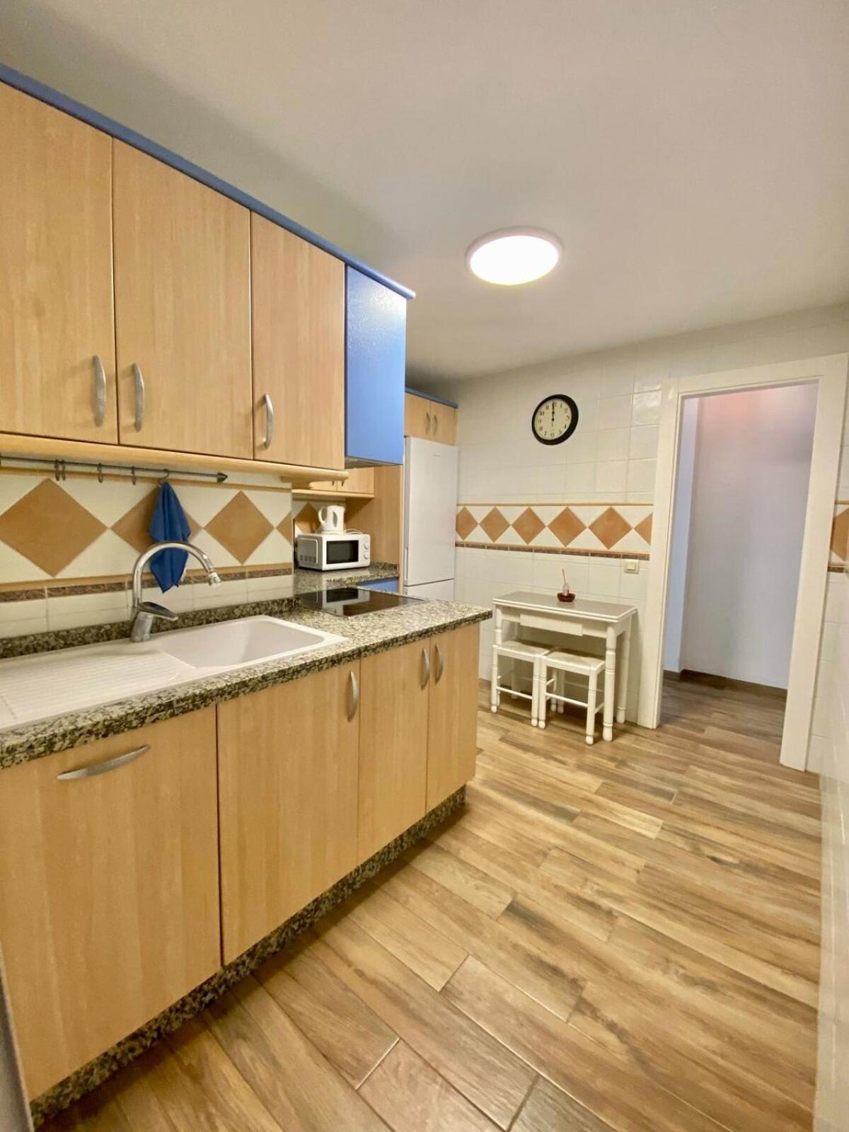 Shr042 Centrico Apartamento De Tres Habitaciones Nerja Kültér fotó